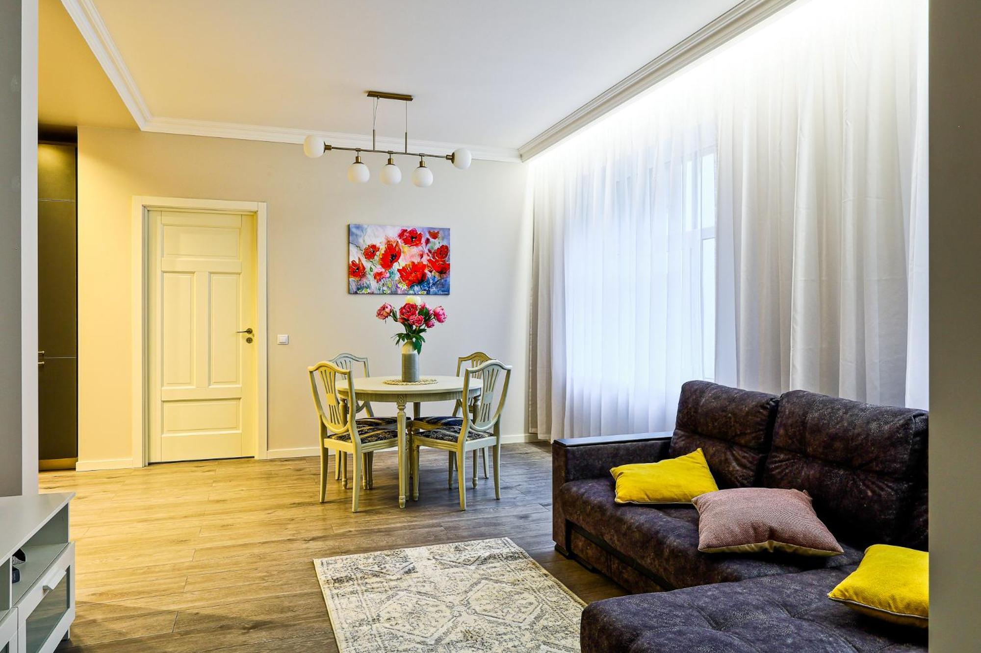 Superb Apartment In City Centre Riga Exterior photo